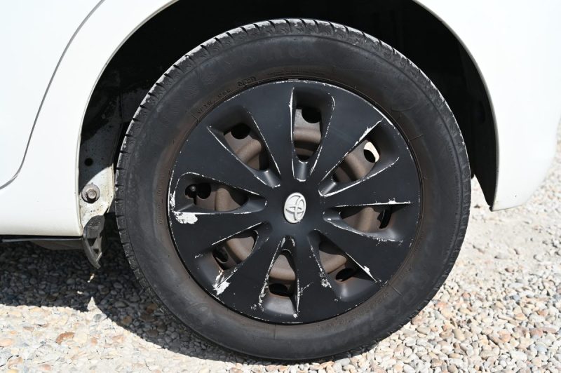 TOYOTA YARIS 100H DYNAMIC 2013