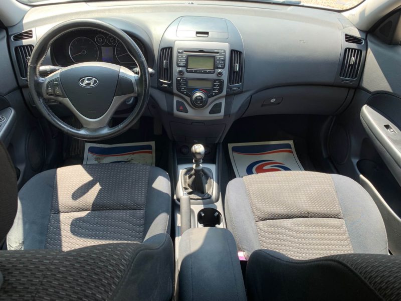 HYUNDAI I30 1.6 CRDI 115 PACK CONFORT 2009