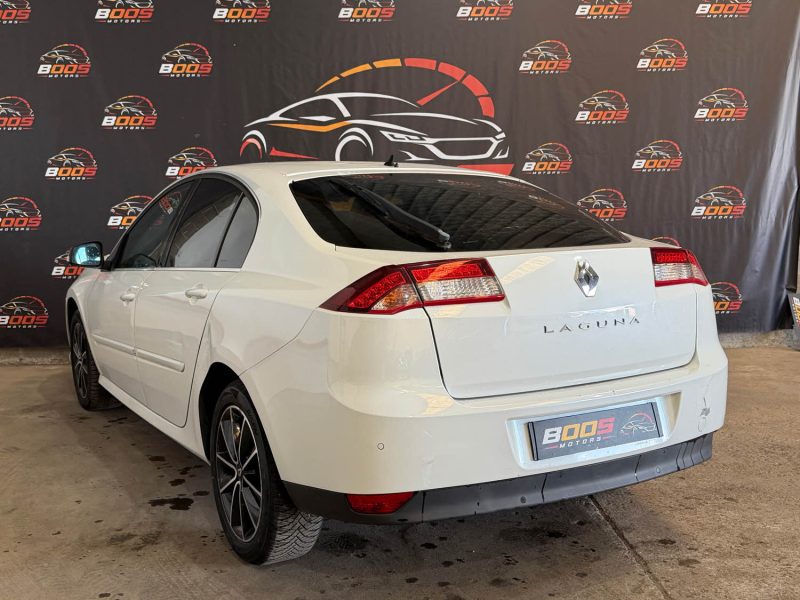 Renault Laguna III 1.5 dCi 110ch Black Edition