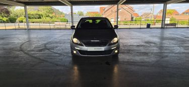 PEUGEOT 308 1.6 HDI 120 CV AN 16 PROPRE 98 KM 