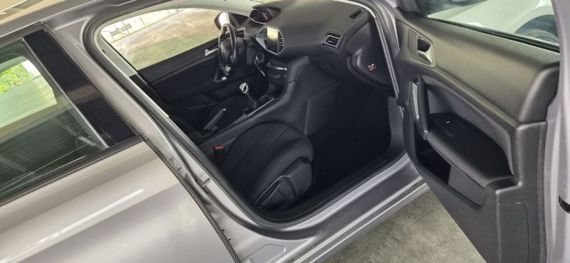 PEUGEOT 308 1.6 HDI 120 CV AN 16 PROPRE 98 KM 