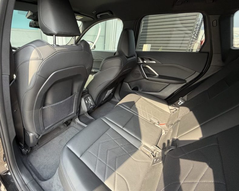 BMW IX1 XDrive30 M Sport 313 ch - LED - Apple CarPlay - Jantes M SPORT - Caméra 
