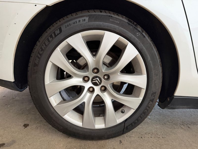 Citroën C5 2.2 HDI 200ch Exclusive + BVA6