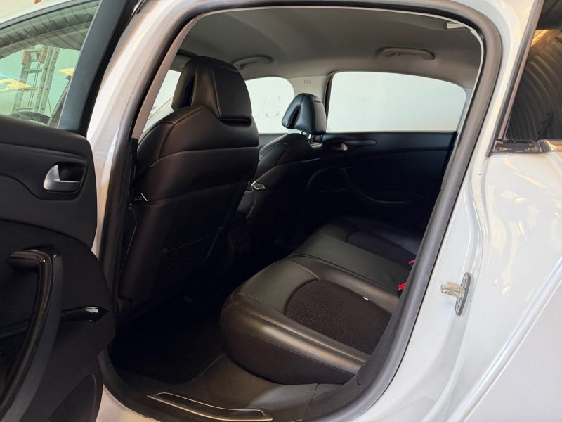 Citroën C5 2.2 HDI 200ch Exclusive + BVA6