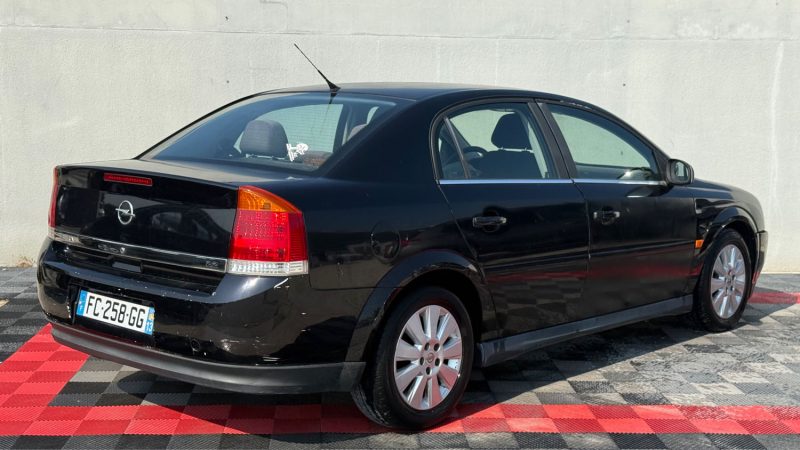 OPEL VECTRA 2.2 147 Cv 16V ELEGANCE 