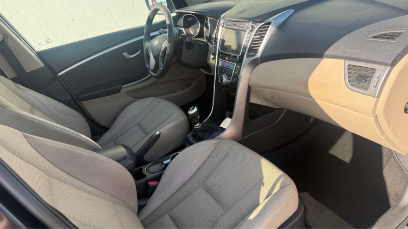 HYUNDAI I30 1.6 CRDI 128 Cv PACK PREMIUM 