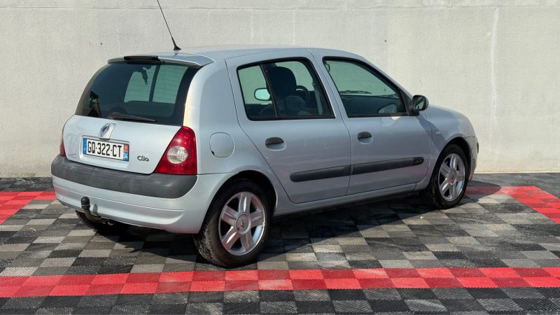 RENAULT CLIO II  1.5 DCI 85 Cv DYNAMIQUE