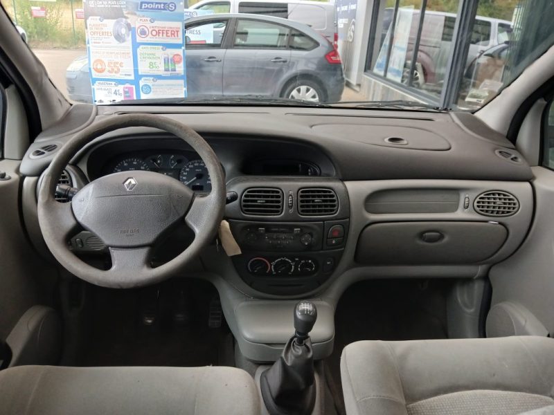 RENAULT SCENIC FAIRWAY 1.9 DCI  100 CV  2002