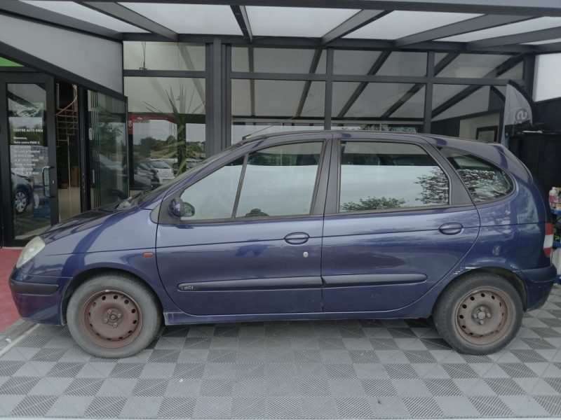 RENAULT SCENIC FAIRWAY 1.9 DCI  100 CV  2002