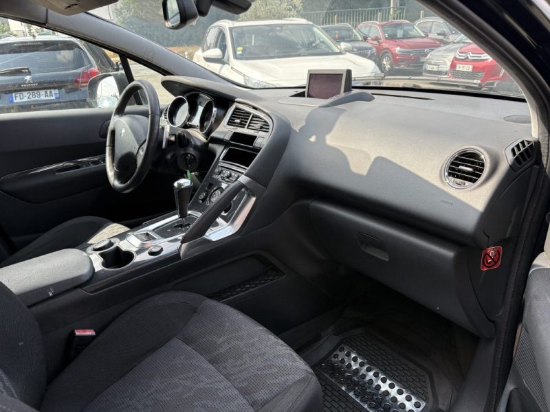 PEUGEOT 3008 1.6 HDI - 16V TURBO 2010