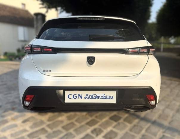 PEUGEOT 308 - 3 1.5 BLUEHDI 130 ACTIVE PACK / CARPLAY / 1ERE MAIN  2022