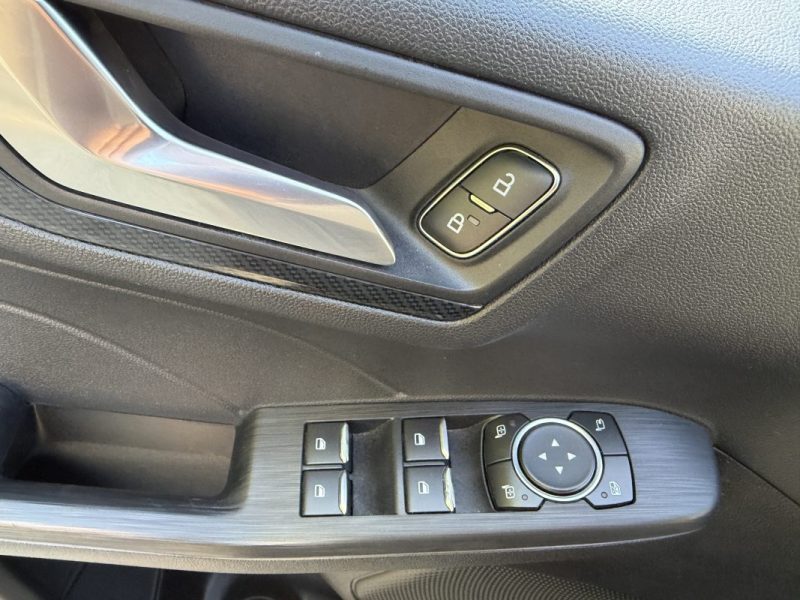 Ford Kuga 2.5 Durâtes 190 ch FHEV E85 ST-Line