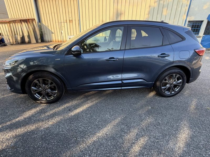 Ford Kuga 2.5 Durâtes 190 ch FHEV E85 ST-Line