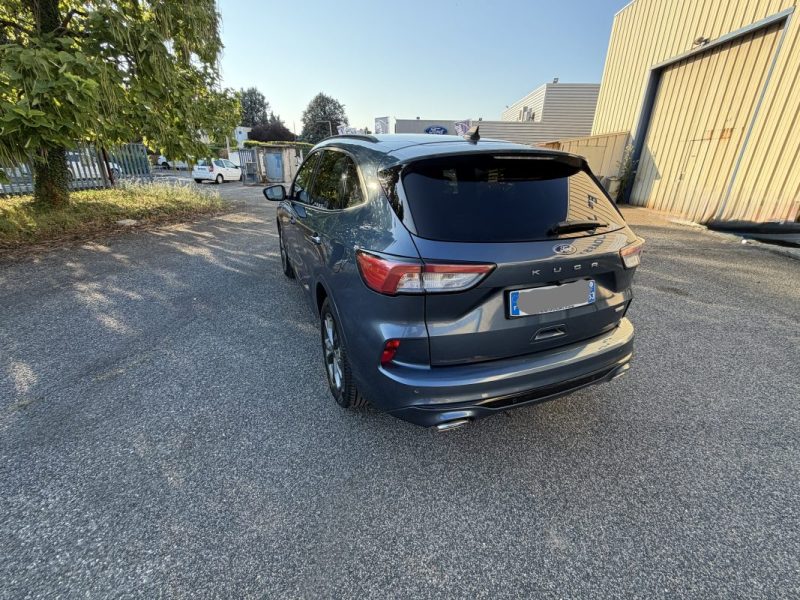 Ford Kuga 2.5 Durâtes 190 ch FHEV E85 ST-Line