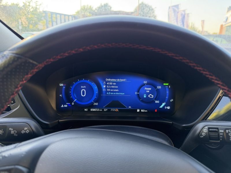 Ford Kuga 2.5 Durâtes 190 ch FHEV E85 ST-Line