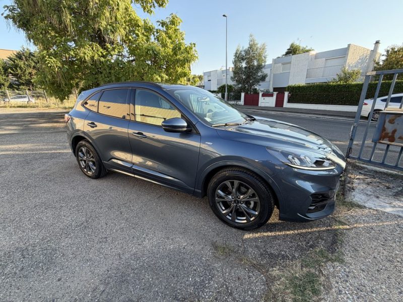 Ford Kuga 2.5 Durâtes 190 ch FHEV E85 ST-Line