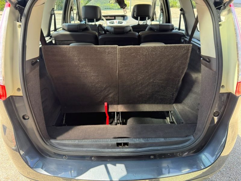 Renault Grand Scenic III 1.5 DCi 110Ch Privilège - Boîte automatique 
