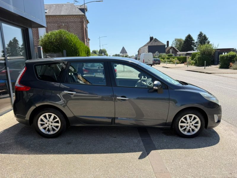 Renault Grand Scenic III 1.5 DCi 110Ch Privilège - Boîte automatique 