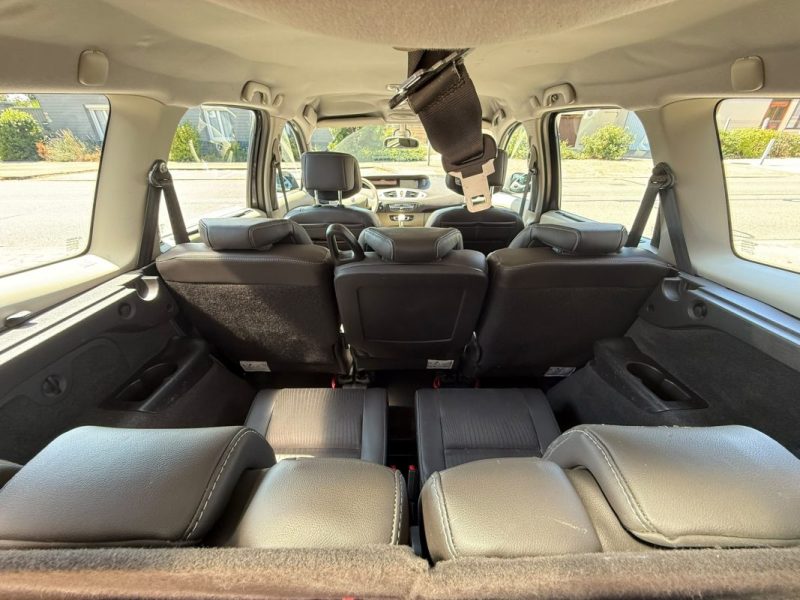 Renault Grand Scenic III 1.5 DCi 110Ch Privilège - Boîte automatique 