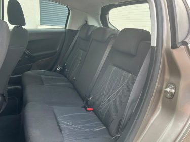 PEUGEOT 208 1.2 VTI ACTIVE 2013