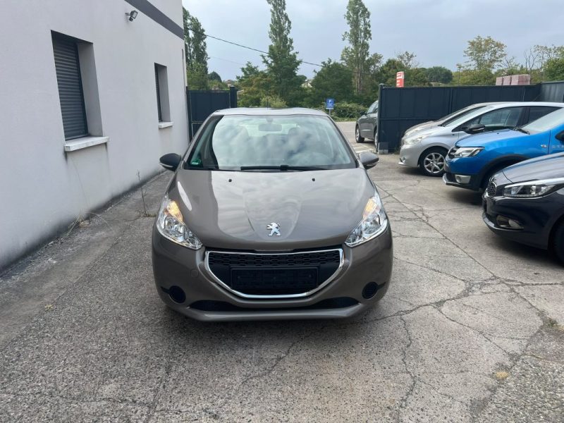 PEUGEOT 208 1.2 VTI ACTIVE 2013