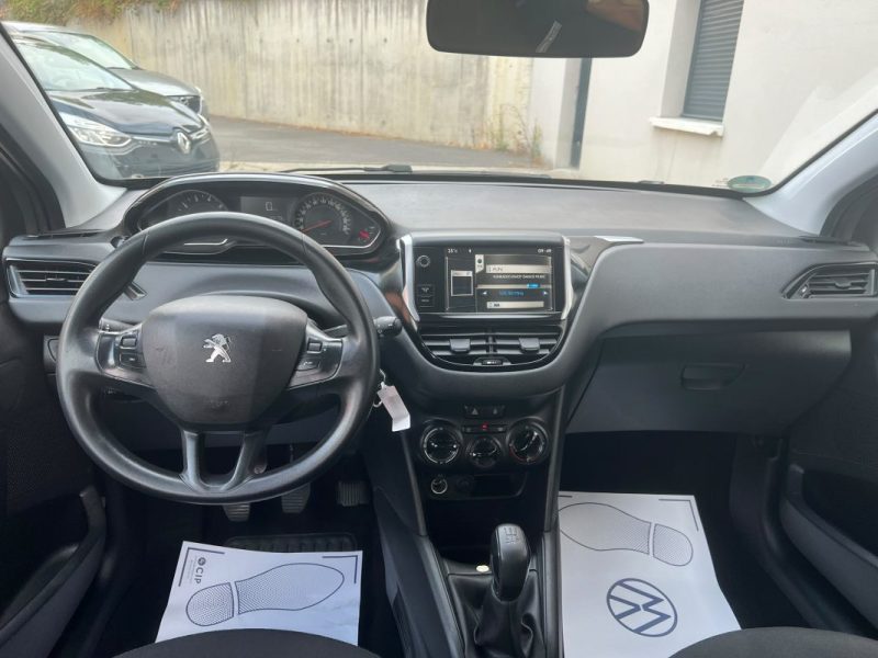 PEUGEOT 208 1.2 VTI ACTIVE 2013