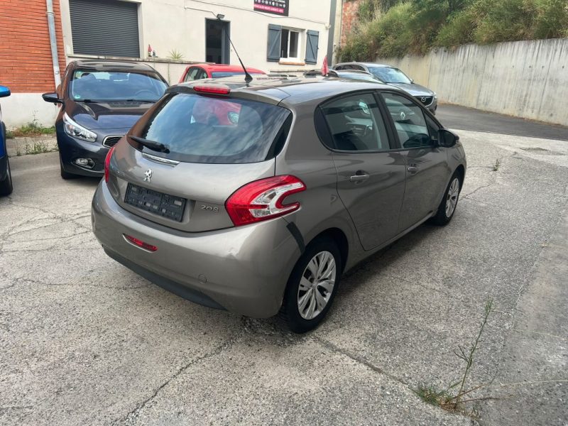 PEUGEOT 208 1.2 VTI ACTIVE 2013
