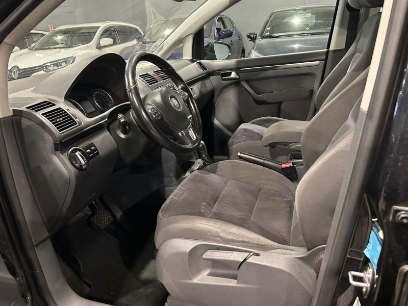 VOLKSWAGEN TOURAN 2.0 TDI 140CH 