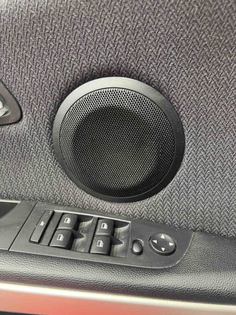 B.M.W. SERIE 3 318I 2.0L 143ch, Boule attelage, Carnet d'entretien
