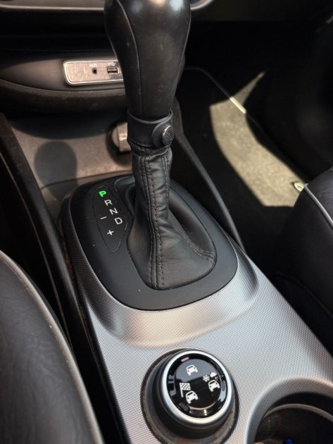 FIAT 500X 1.4 MULTIAIR 140 LOUNGE / boîte auto / toit ouvrant /