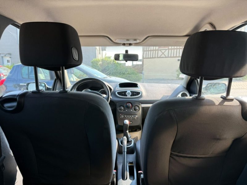 Renault Clio III 1.5 DCi 85Ch Exception