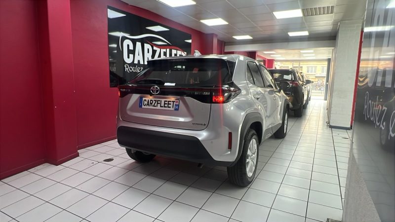 TOYOTA YARIS CROSS SUV 1.5 HYBRIDE 116cv DYNAMIC BUSINESS/1 ERE MAIN/TVA RECUPERABLE