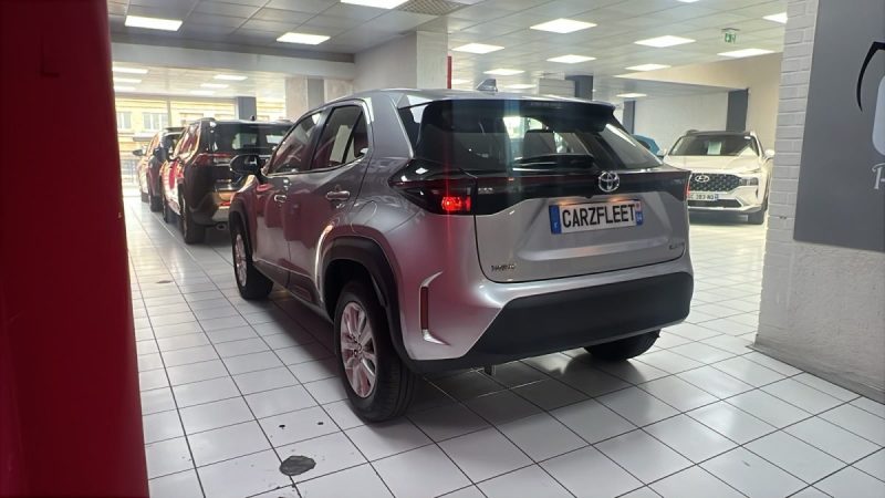 TOYOTA YARIS CROSS SUV 1.5 HYBRIDE 116cv DYNAMIC BUSINESS/1 ERE MAIN/TVA RECUPERABLE