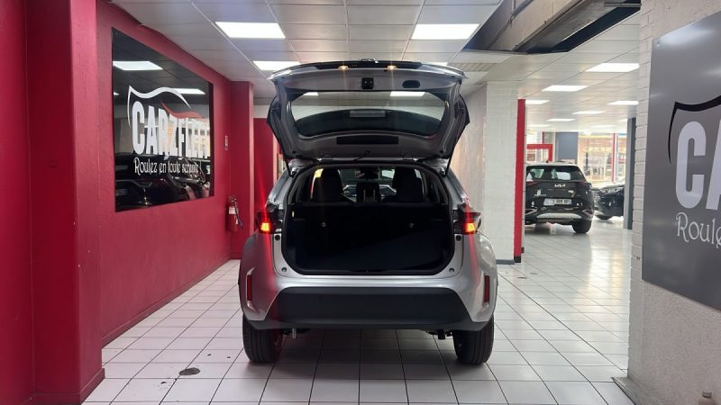 TOYOTA YARIS CROSS SUV 1.5 HYBRIDE 116cv DYNAMIC BUSINESS/1 ERE MAIN/TVA RECUPERABLE