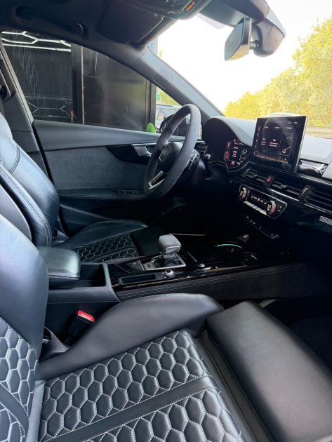 Audi RS4 Avant Phase 2 – Garantie 12 mois – Échange reprise possible