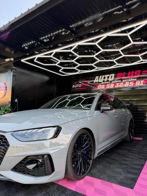 Audi RS4 Avant Phase 2 – Garantie 12 mois – Échange reprise possible