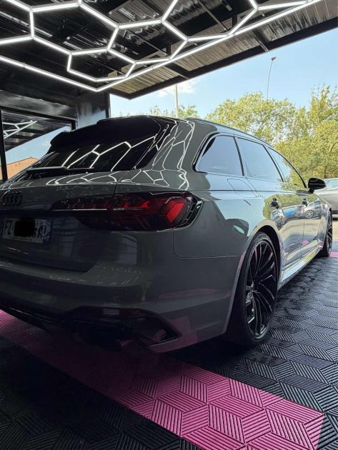 Audi RS4 Avant Phase 2 – Garantie 12 mois – Échange reprise possible
