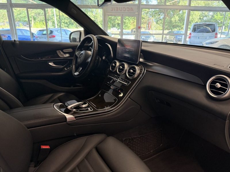 MERCEDES GLC 220 d 170 ch 9g-DCT Fascination 4-Matic / TOIT OUVRANT / SIEGES ELECTRIQUES CHAUFFANTS