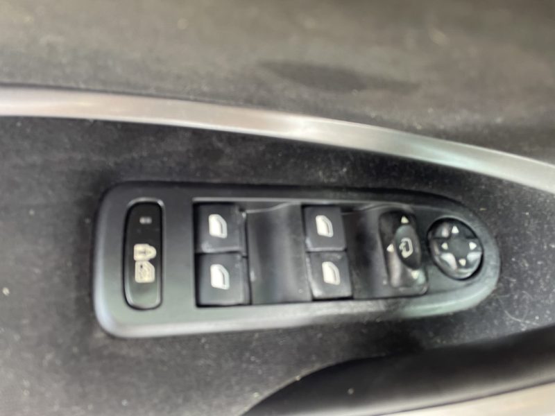 CITROEN C5 2.0I 16V CONFORT BVA 2009