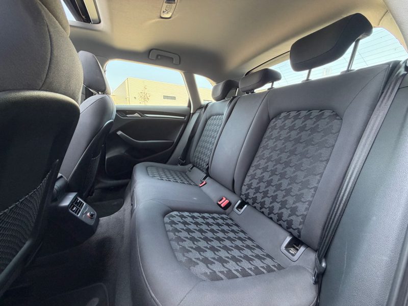 AUDI A3 Sportback 2.0 TDi 16V FAP S-Tronic6 S&S 150 cv Boîte auto