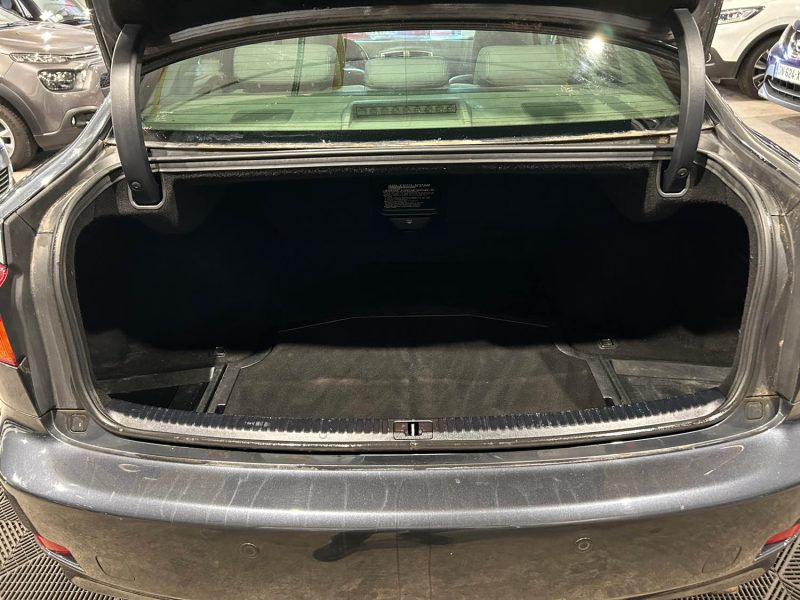 LEXUS IS IS 220D 177CH PACK SPORT 