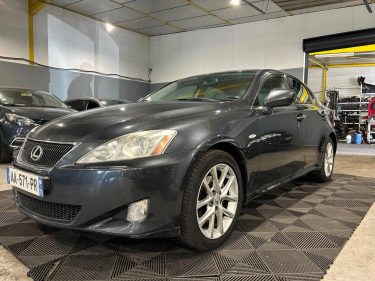 LEXUS IS IS 220D 177CH PACK SPORT 