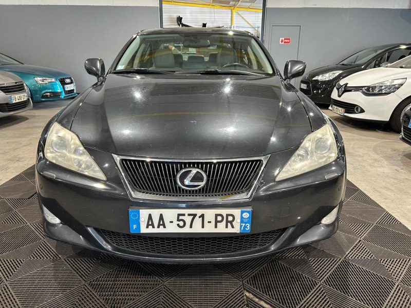 LEXUS IS IS 220D 177CH PACK SPORT 
