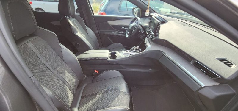 PEUGEOT 3008 II 1.5 BLUE HDI 130 GT  2022