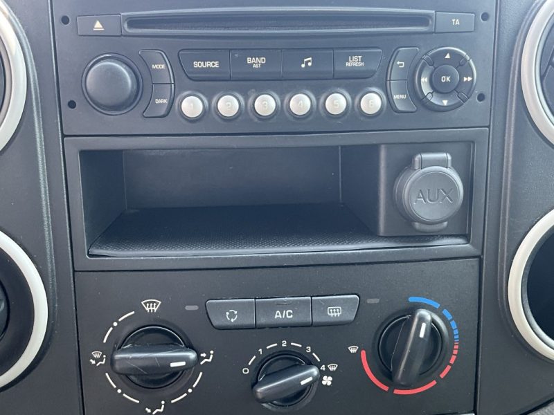 6 658€ HT, TVA RÉCUPÉRABLE* CITROEN BERLINGO 1.6 HDI 75 CV CLUB 