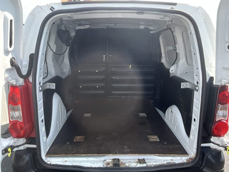 6 658€ HT, TVA RÉCUPÉRABLE* CITROEN BERLINGO 1.6 HDI 75 CV CLUB 