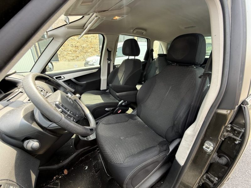 CITROEN C4 1.6 HDI 110CH CONFORT  2010