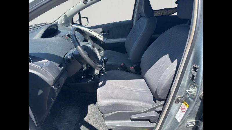 TOYOTA YARIS 1.3 VVT 101ch CONFORT STOP AND START 2009