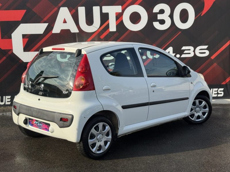 PEUGEOT 107 1.0E 12V TRENDY 2011