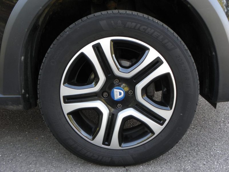 Dacia Sandero II 1.0 TCe 100ch Stepway • 1ère main • Entretien Dacia